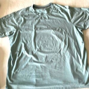 Eddie Bauer Short Sleeve Shirt - FREEDRY w ribbed back collar